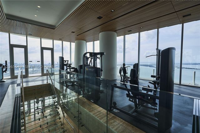 300 Biscayne Blvd Way 2309, Miami, FL 33131