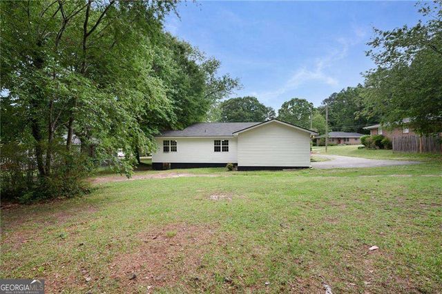 119 Hunt Drive NE, Calhoun, GA 30701