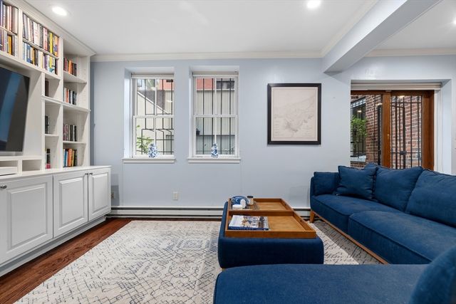 150 Chandler St 1, Boston, MA 02116