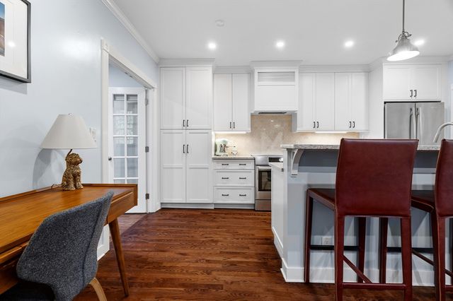 150 Chandler St 1, Boston, MA 02116