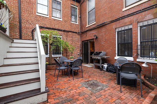 150 Chandler St 1, Boston, MA 02116