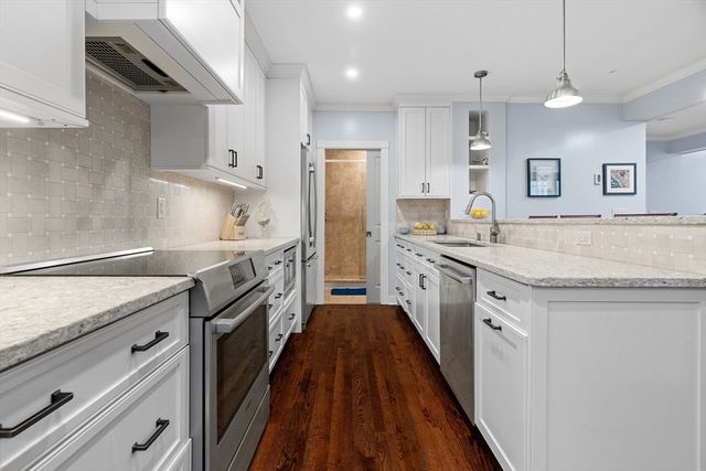 150 Chandler St 1, Boston, MA 02116