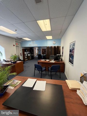 423 YORK RD, Jenkintown, PA 19046