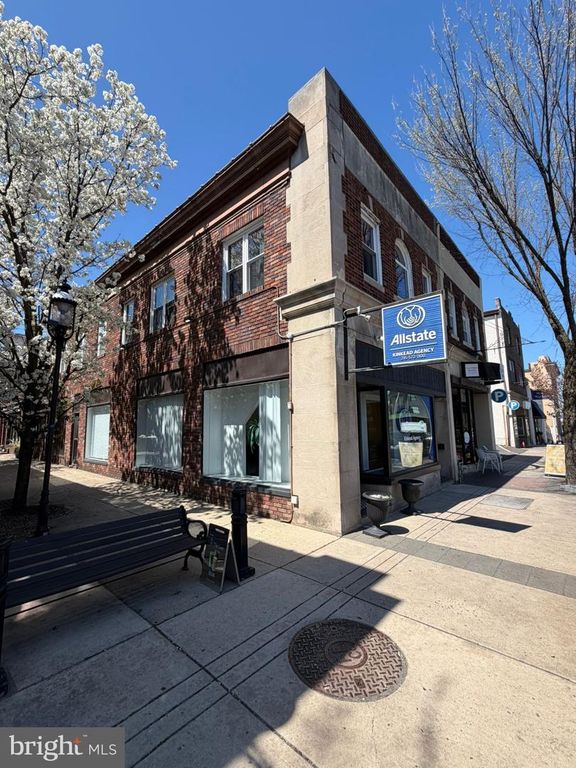 423 YORK RD, Jenkintown, PA 19046