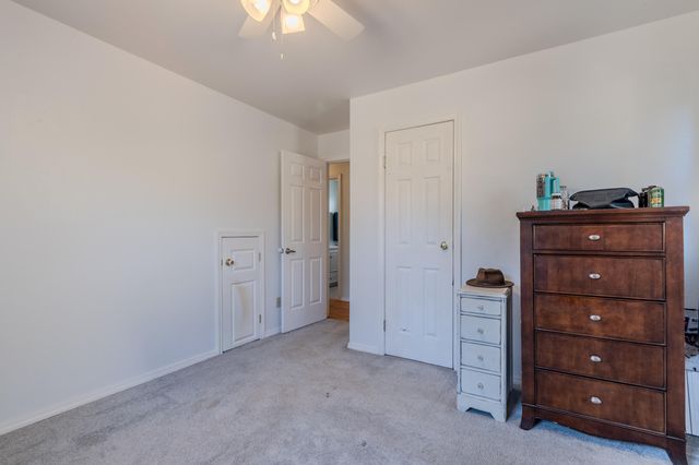 127 Lodge Road, Trail, OR 97541