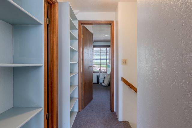 127 Lodge Road, Trail, OR 97541