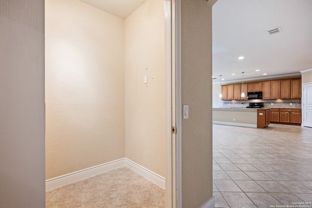 4322 Paddling Pass, San Antonio, TX 78253