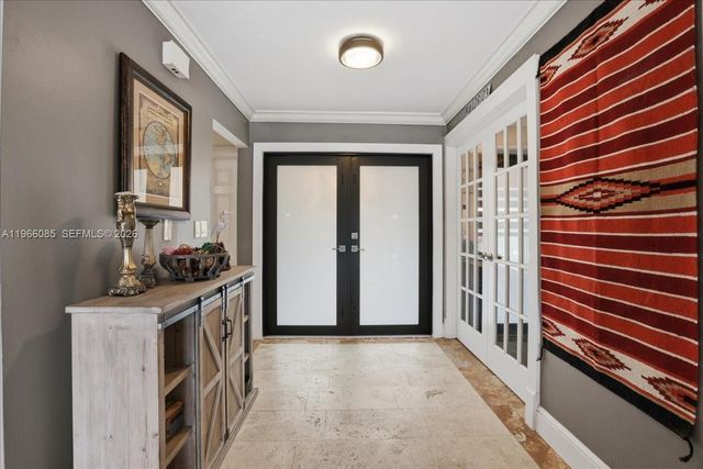 960 Bayberry Point Dr, Plantation, FL 33324