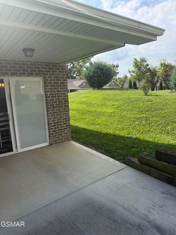 159 Mayapple Way, Sevierville, TN 37862