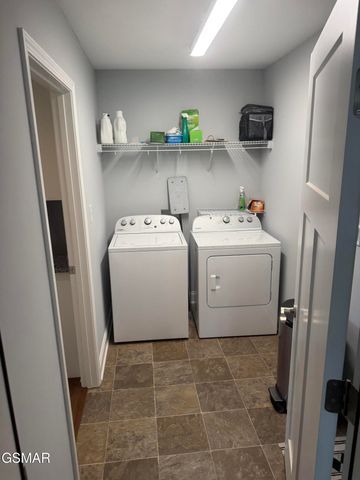 159 Mayapple Way, Sevierville, TN 37862