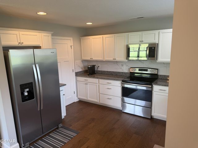 159 Mayapple Way, Sevierville, TN 37862