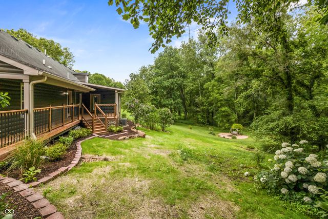 4122 N 500 E, Shelbyville, IN 46176