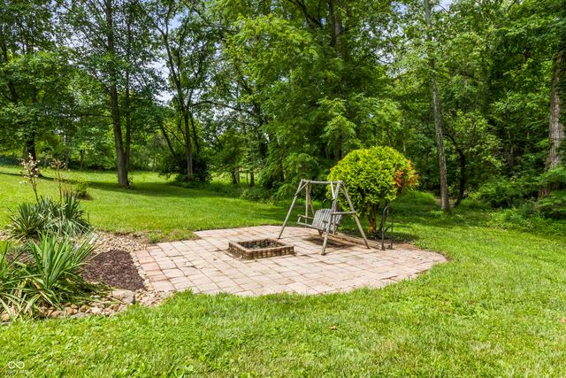 4122 N 500 E, Shelbyville, IN 46176