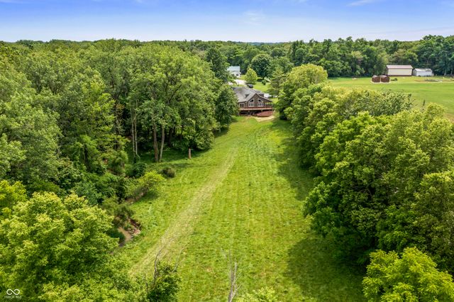 4122 N 500 E, Shelbyville, IN 46176