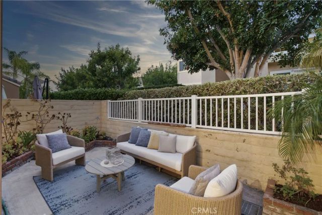 104 Sandcastle, Aliso Viejo, CA 92656