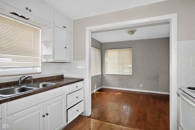 3636 N Parker Avenue, Indianapolis, IN 46218