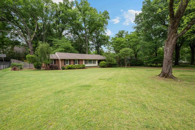 4898 COLE RD, Memphis, TN 38117