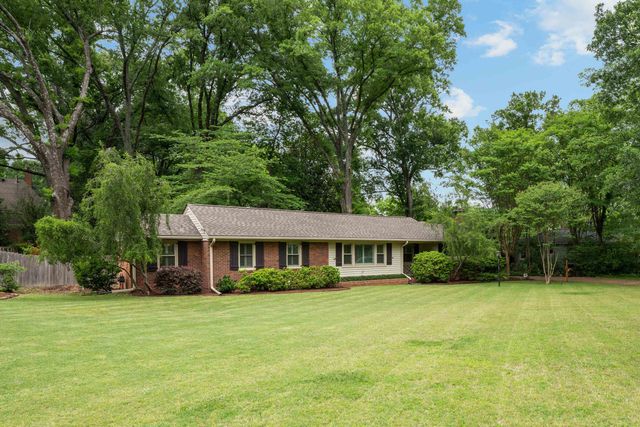 4898 COLE RD, Memphis, TN 38117