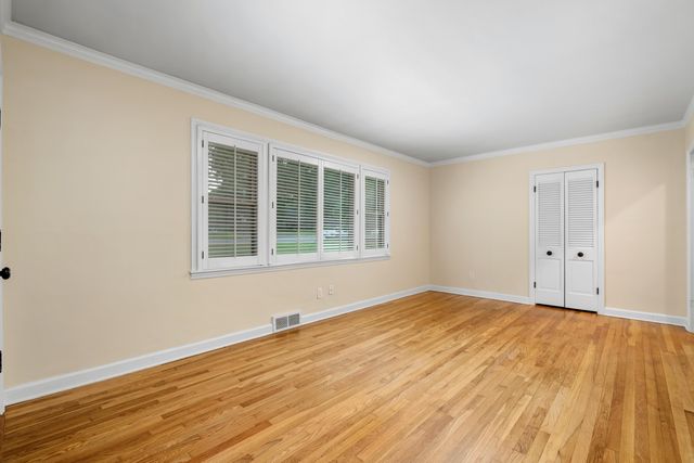4898 COLE RD, Memphis, TN 38117