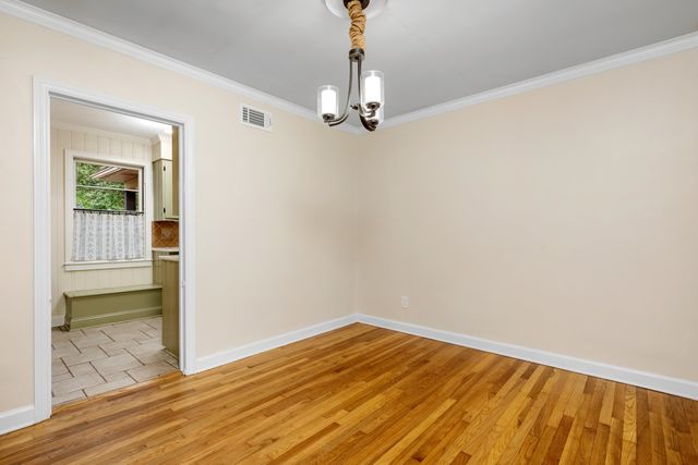 4898 COLE RD, Memphis, TN 38117