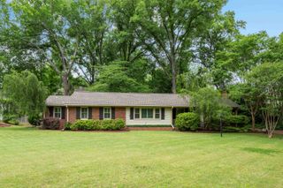 4898 COLE RD, Memphis, TN 38117