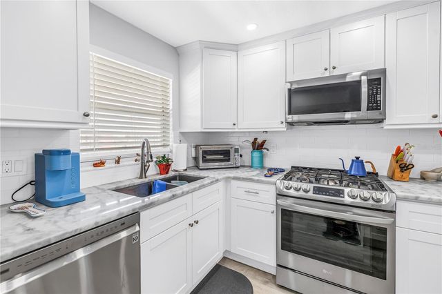 6020 SHORE BOULEVARD S 607, St Petersburg, FL 33707