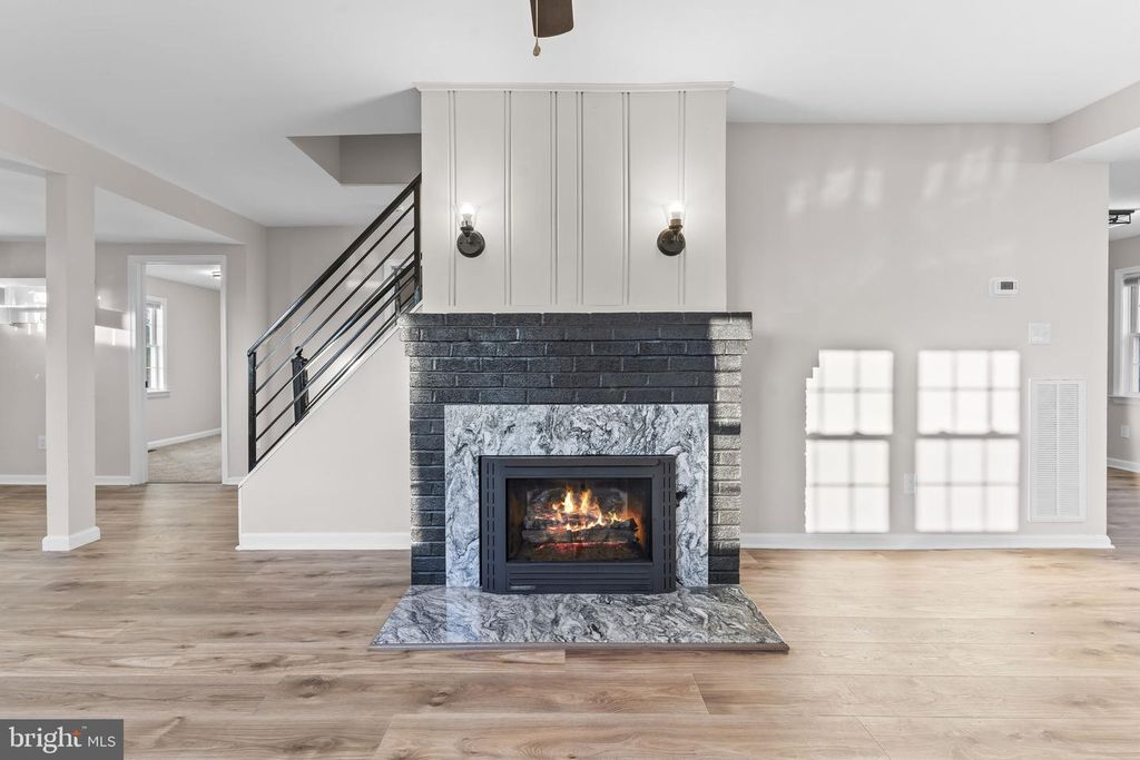 Image 11 of property listing at 1524 DOGWOOD RD, St Leonard, MD 20685