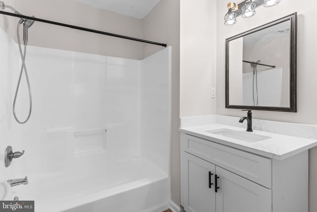 Image 23 of property listing at 1524 DOGWOOD RD, St Leonard, MD 20685