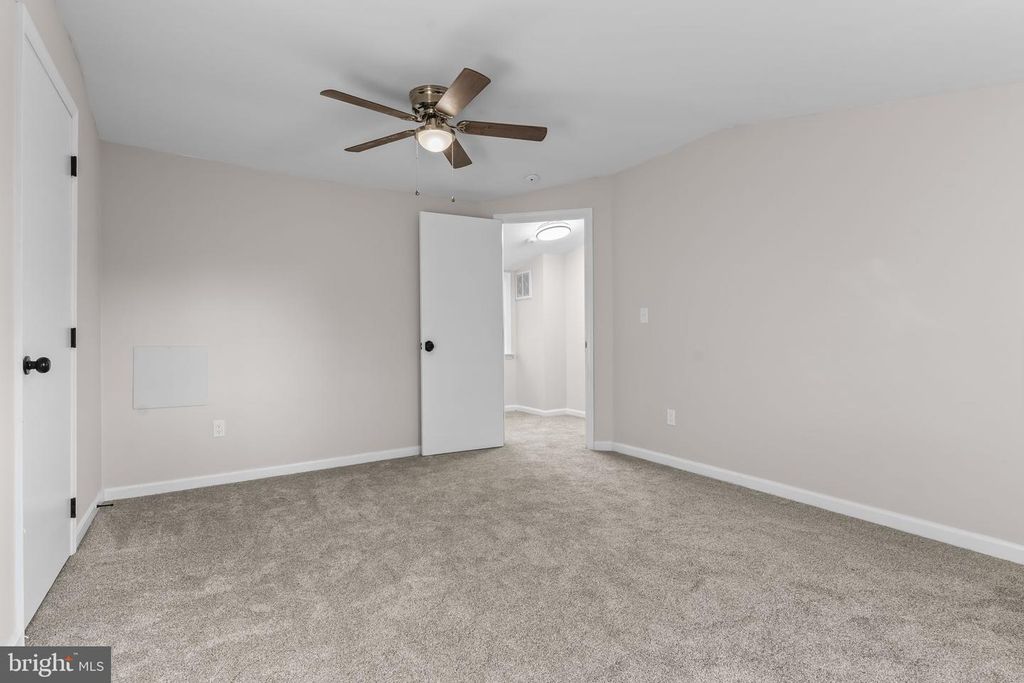 Image 33 of property listing at 1524 DOGWOOD RD, St Leonard, MD 20685