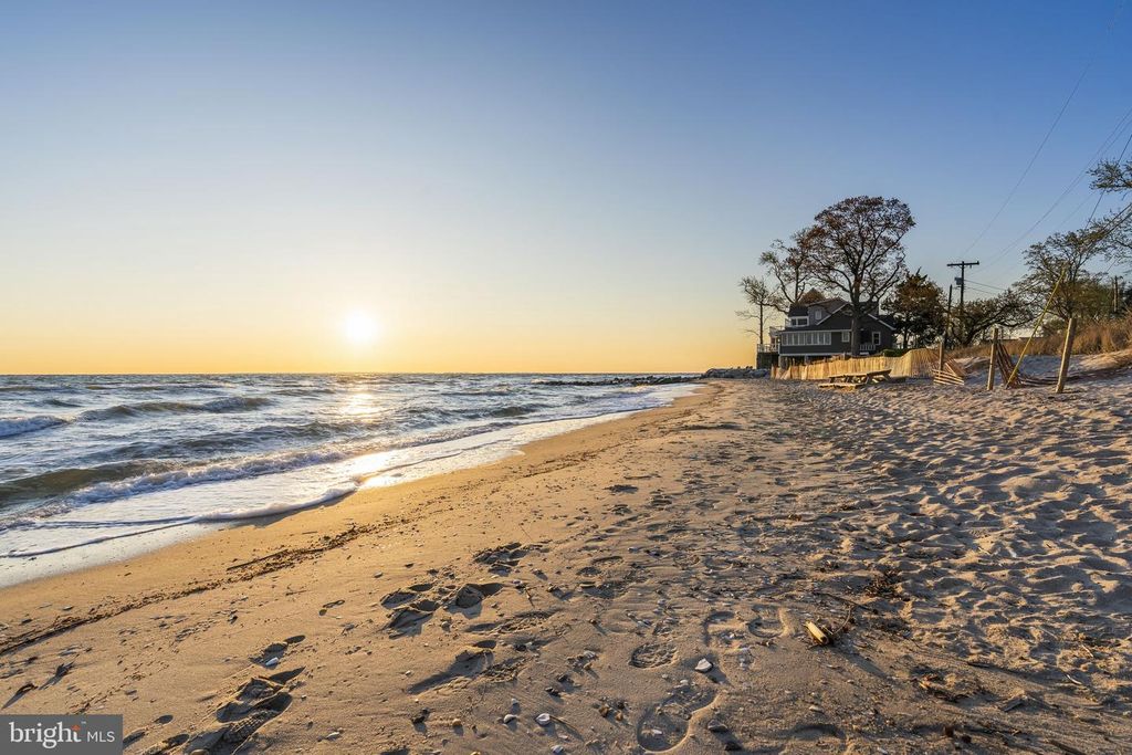 Image 43 of property listing at 1524 DOGWOOD RD, St Leonard, MD 20685