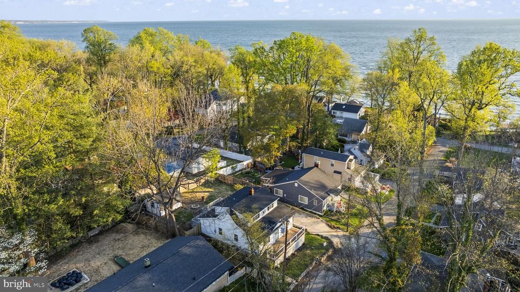 Image 46 of property listing at 1524 DOGWOOD RD, St Leonard, MD 20685