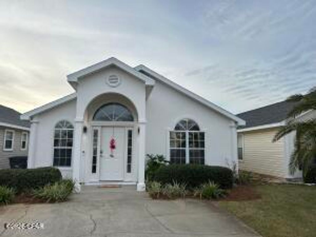 11710 Seashore Lane, Panama City Beach, FL 32407
