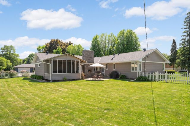 6009 Tingdale Avenue, Edina, MN 55436