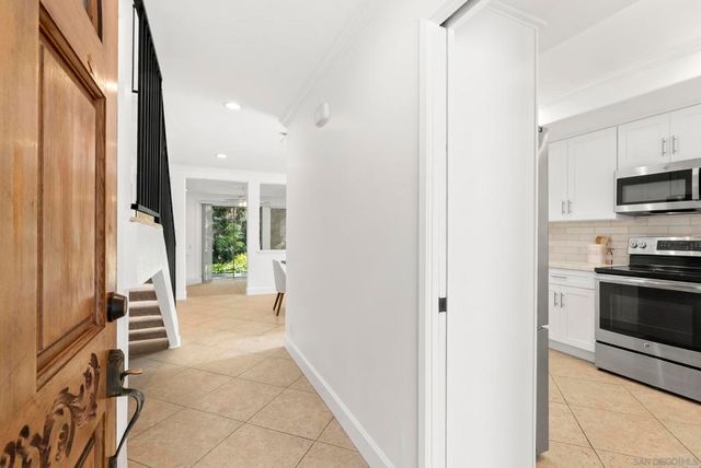 3118 Via De Caballo, Other, CA 92024