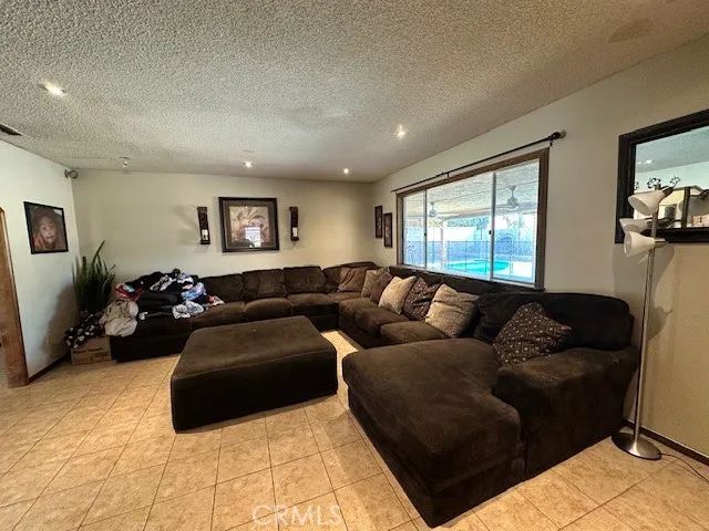 25343 N Auld, Hemet, CA 92544