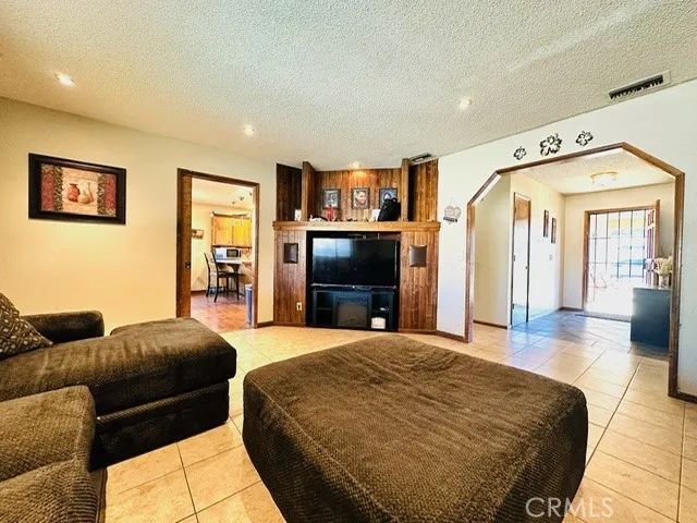25343 N Auld, Hemet, CA 92544