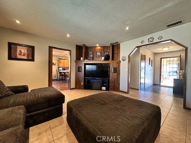 25343 N Auld, Hemet, CA 92544