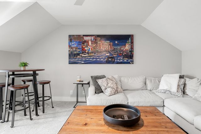 3533 Steffisburg Dr, Nashville, TN 37211