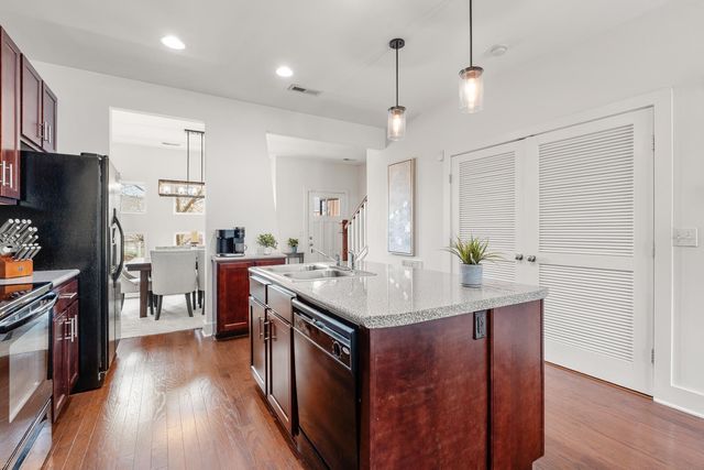 3533 Steffisburg Dr, Nashville, TN 37211