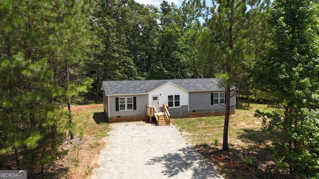 2126 Amberly Road, Elberton, GA 30635