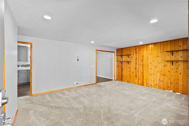 20414 20th Place W, Lynnwood, WA 98036