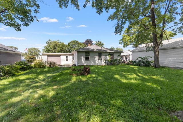 307 SUPERIOR Avenue, Machesney Park, IL 61115