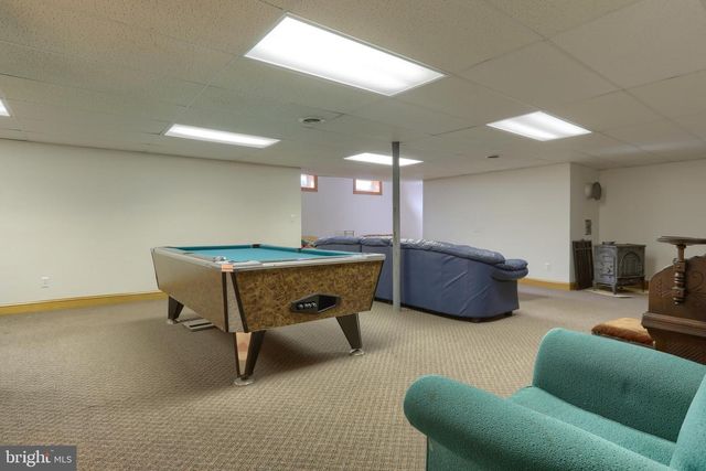 23 S ZINNS MILL RD, Quentin, PA 17083