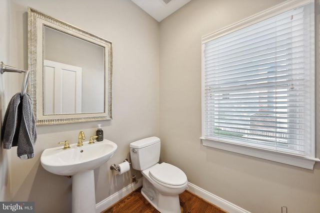 1284 COBBLE POND WAY, Vienna, VA 22182