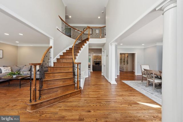 1284 COBBLE POND WAY, Vienna, VA 22182