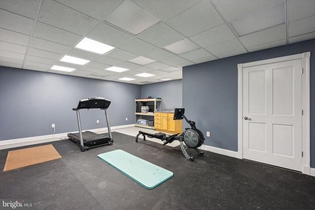 1284 COBBLE POND WAY, Vienna, VA 22182