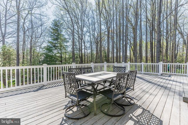 1284 COBBLE POND WAY, Vienna, VA 22182