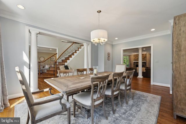 1284 COBBLE POND WAY, Vienna, VA 22182