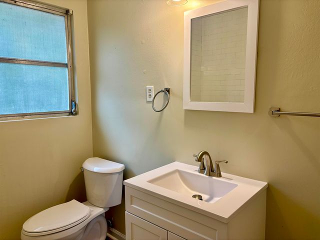 210 SATSUMA, Tallahassee, FL 32301