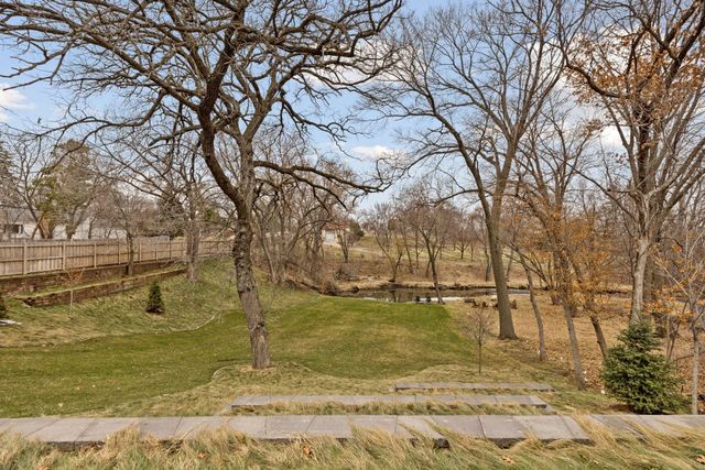 3812 W 57th Street, Edina, MN 55410